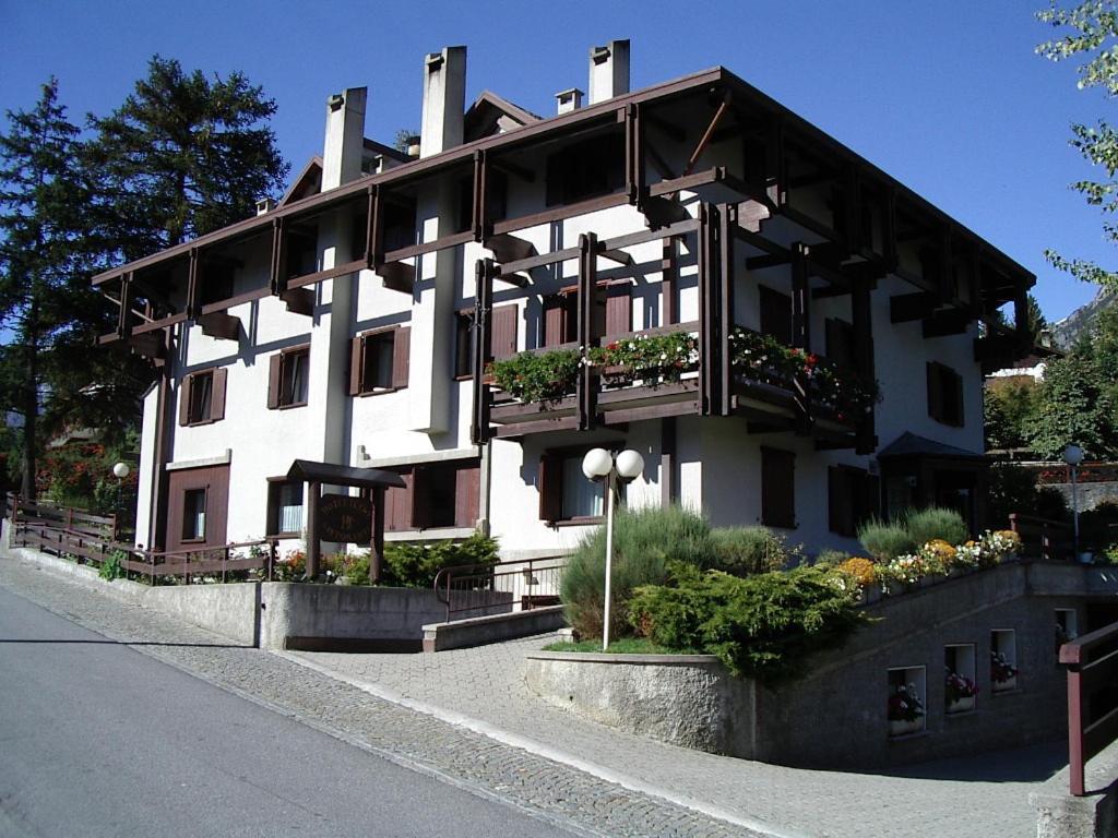 Hotel Terme Bormio Esterno foto